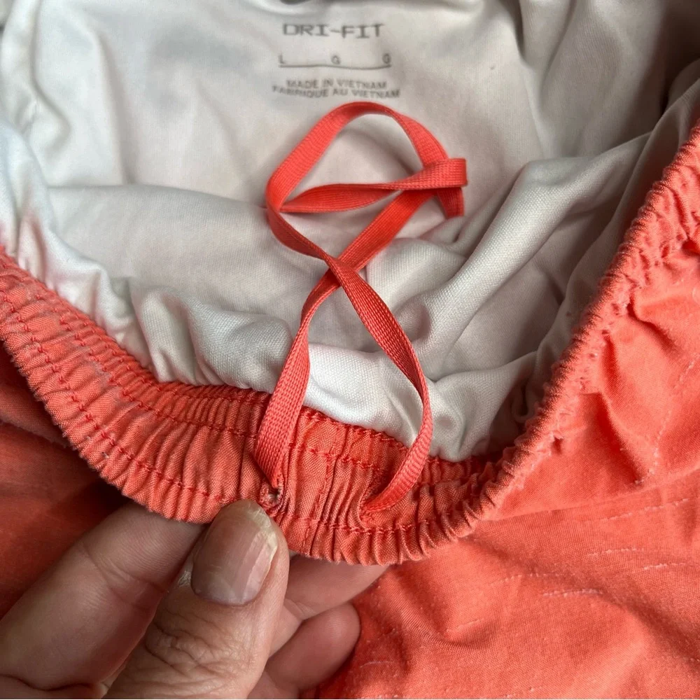 Nike Shorts Dri Fit Girls Large Peach White Drawstring Waist Logo Lined
